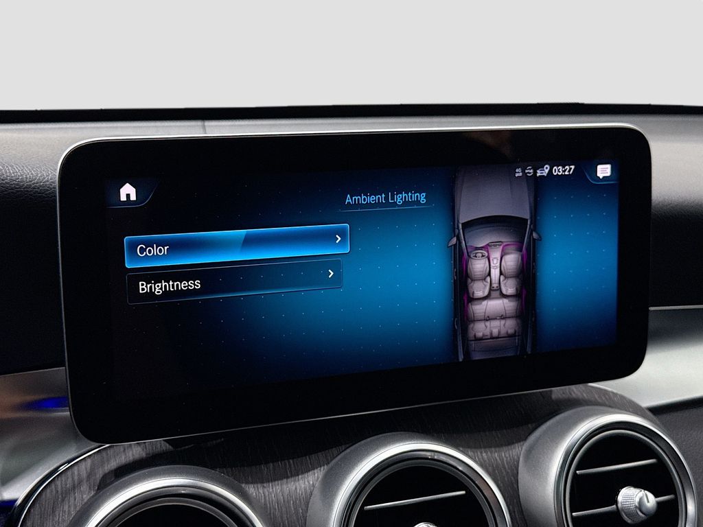 2021 Mercedes-Benz GLC 300 Image 29 of 39