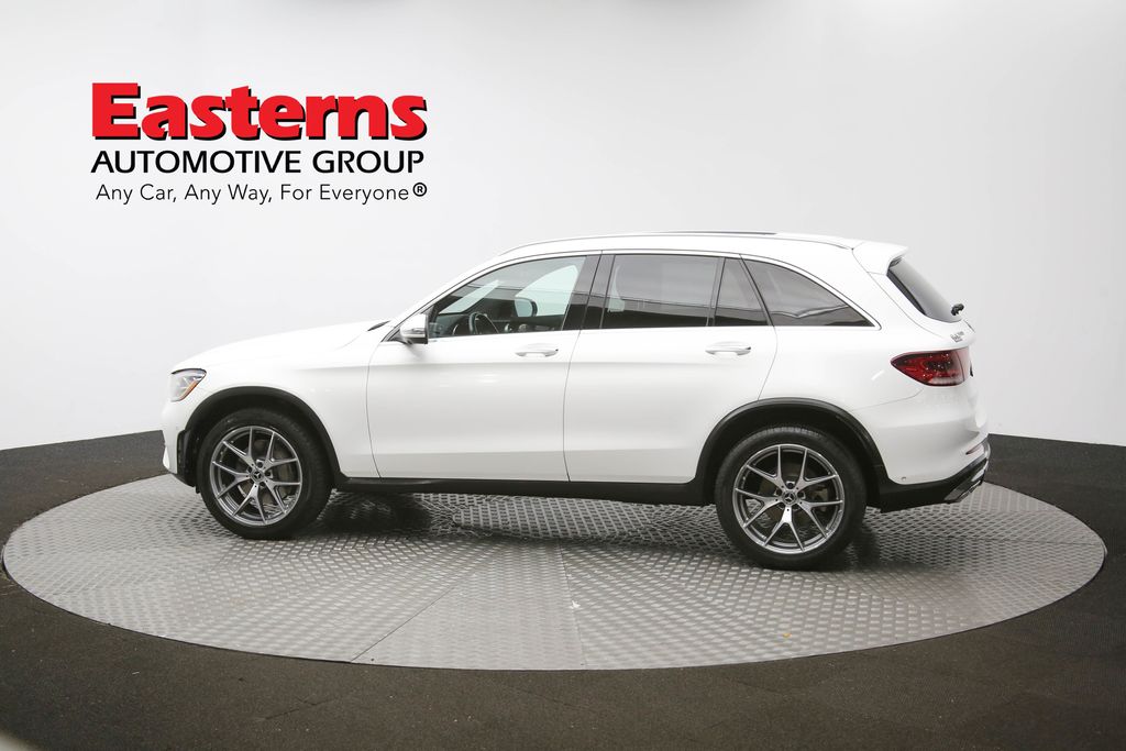 Vehicle image 36 of 63