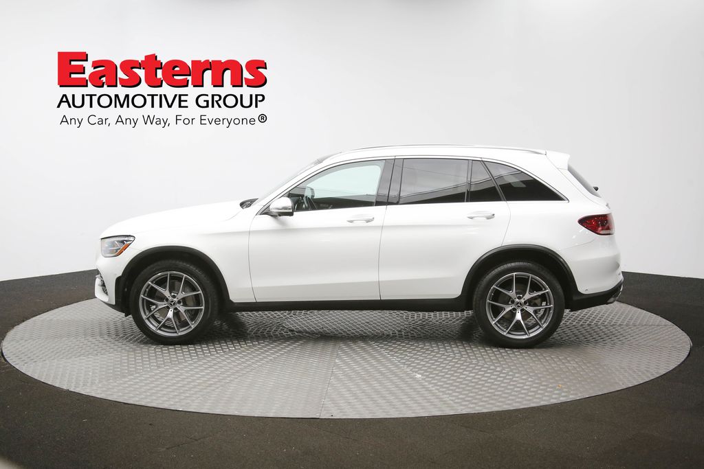 Vehicle image 34 of 63