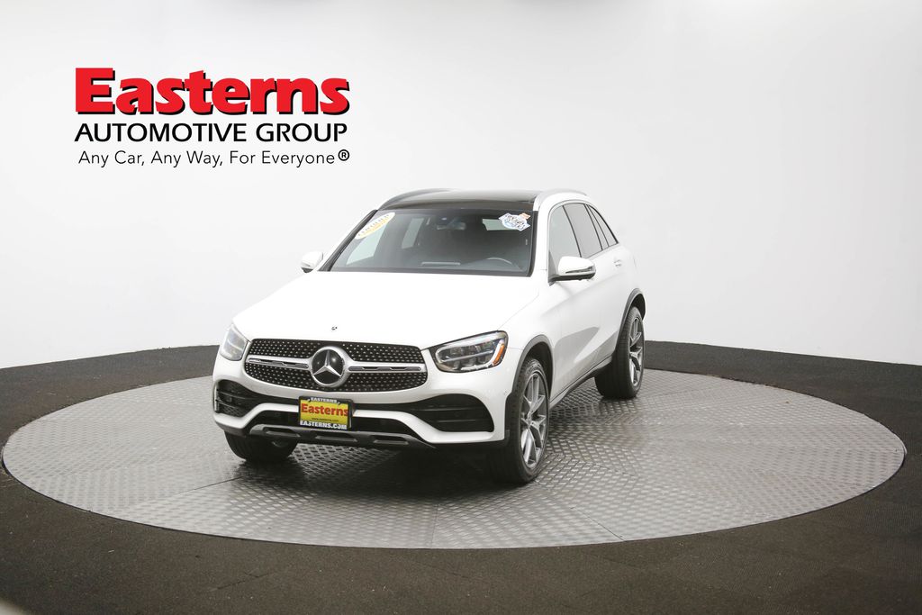 Vehicle image 2 of 63
