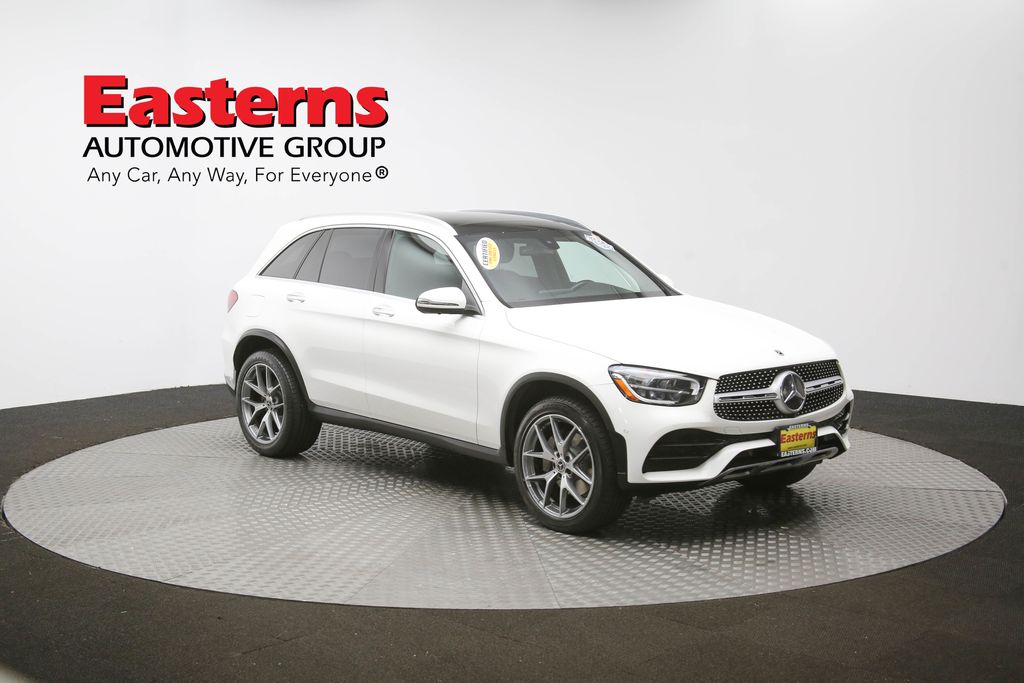 Vehicle image 11 of 63