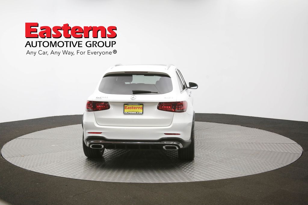Vehicle image 29 of 63