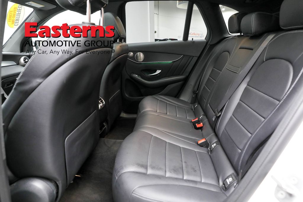 Vehicle image 51 of 63