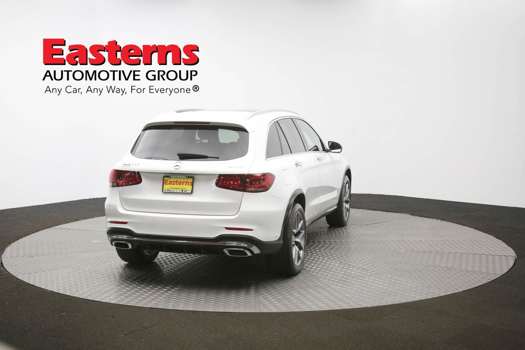 Vehicle image 22 of 63
