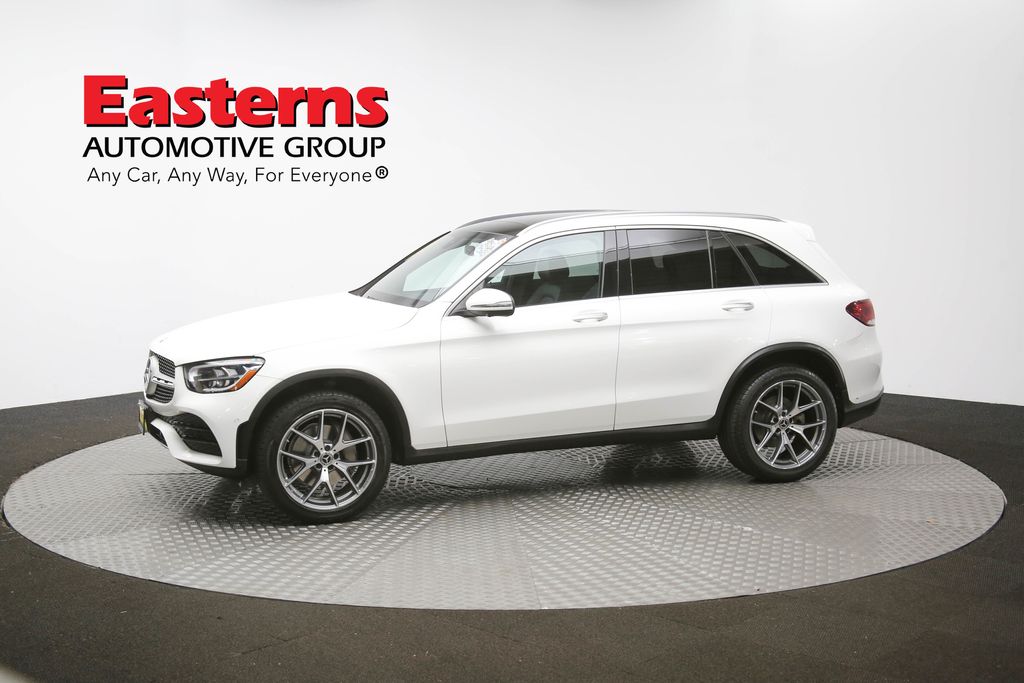 Vehicle image 3 of 63