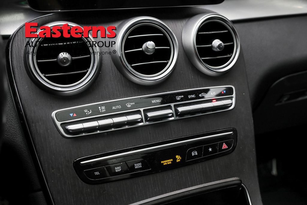 Vehicle image 49 of 63
