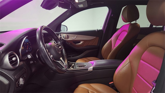 Vehicle image 11 of 27