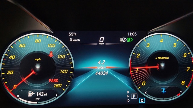 Vehicle image 12 of 27