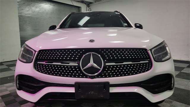 Vehicle image 3 of 27