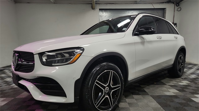 Vehicle image 1 of 27