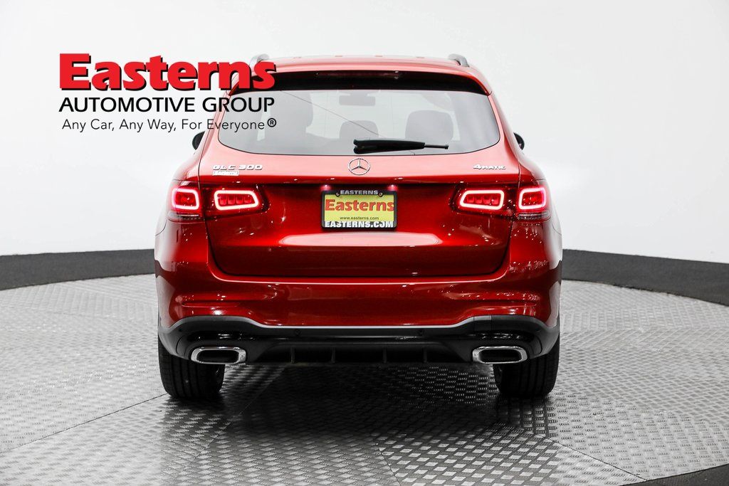 Vehicle image 26 of 63