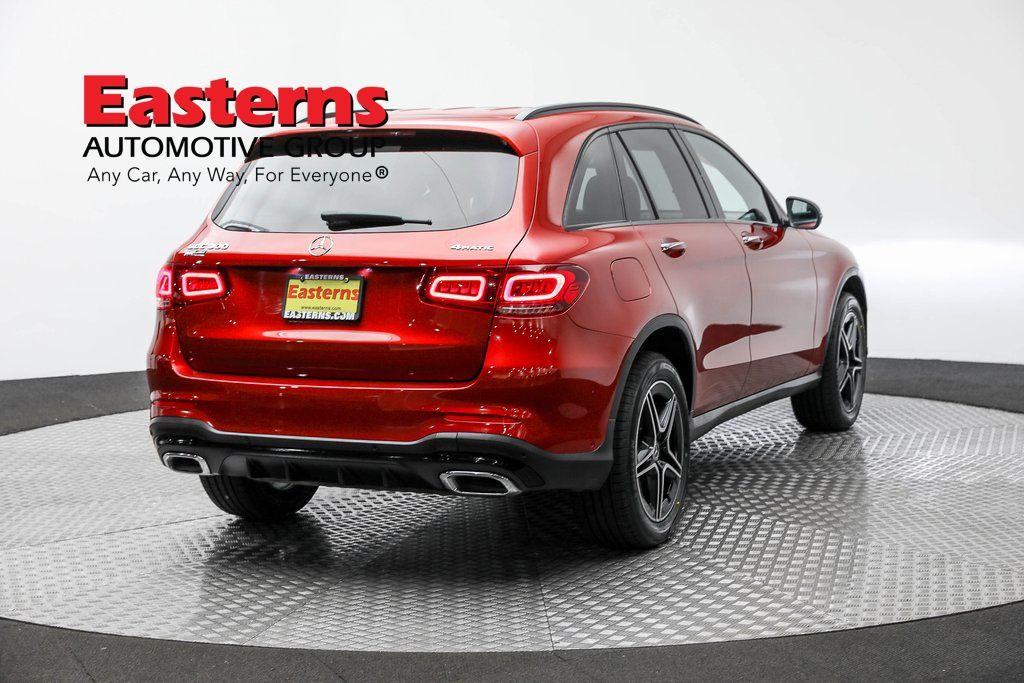 Vehicle image 25 of 63