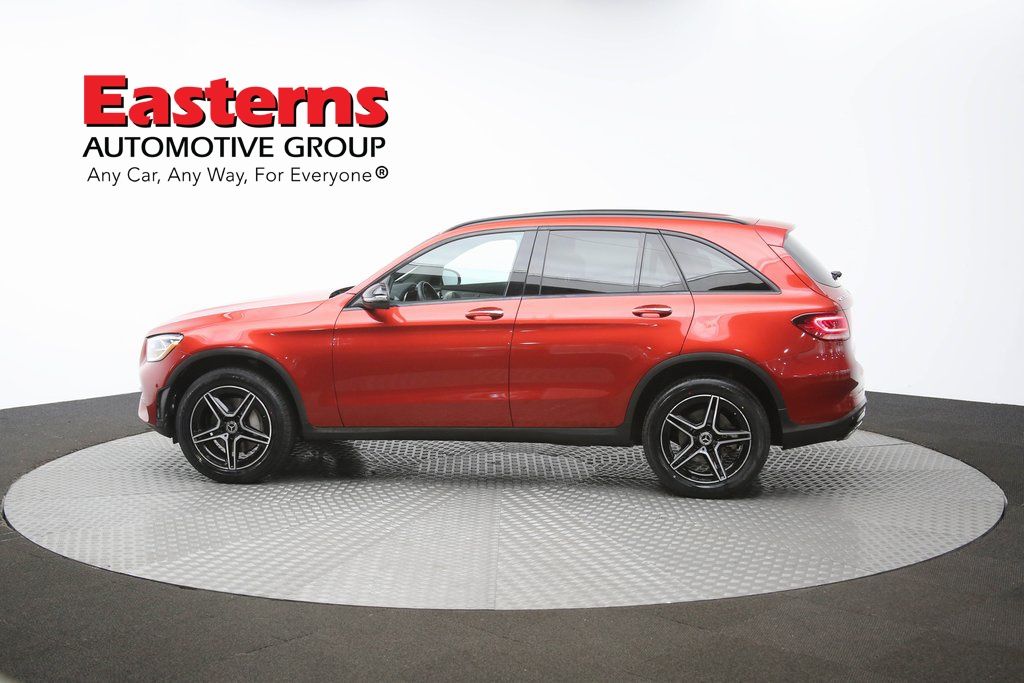 Vehicle image 35 of 63