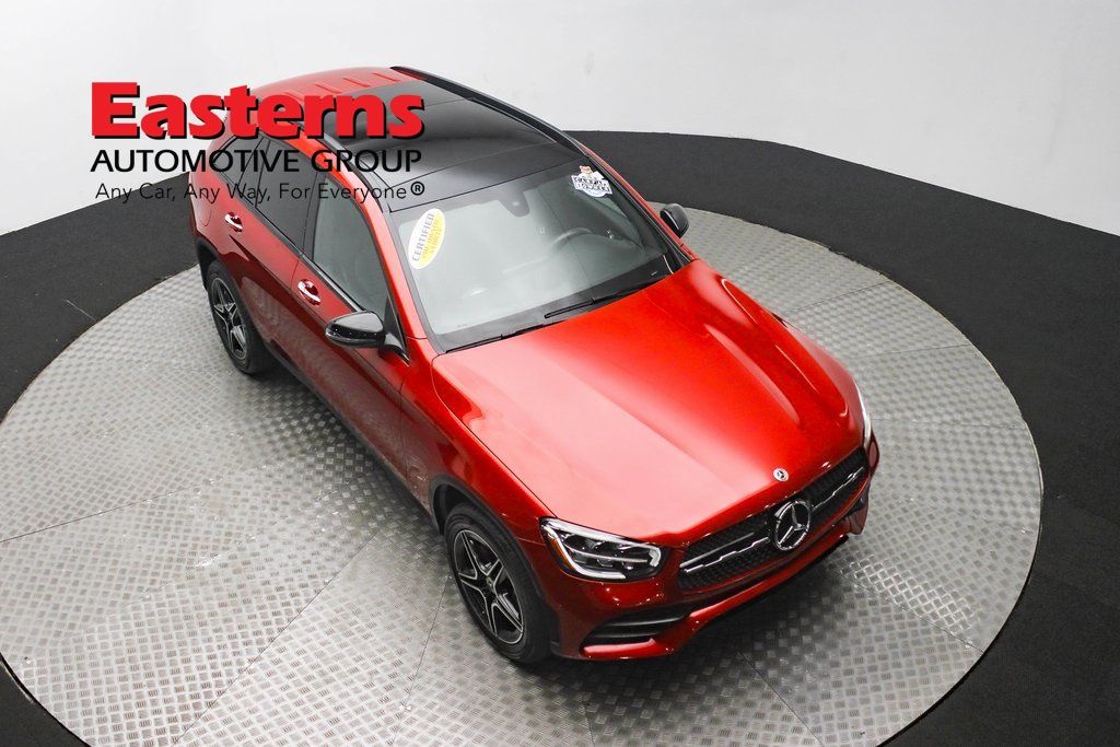 Vehicle image 13 of 63