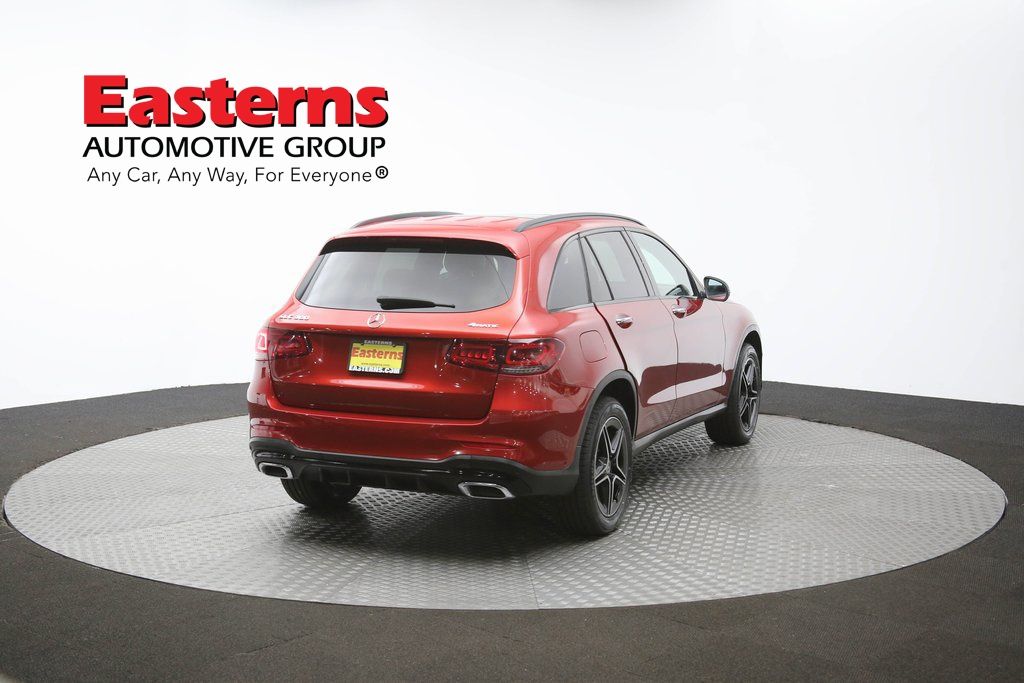 Vehicle image 20 of 63