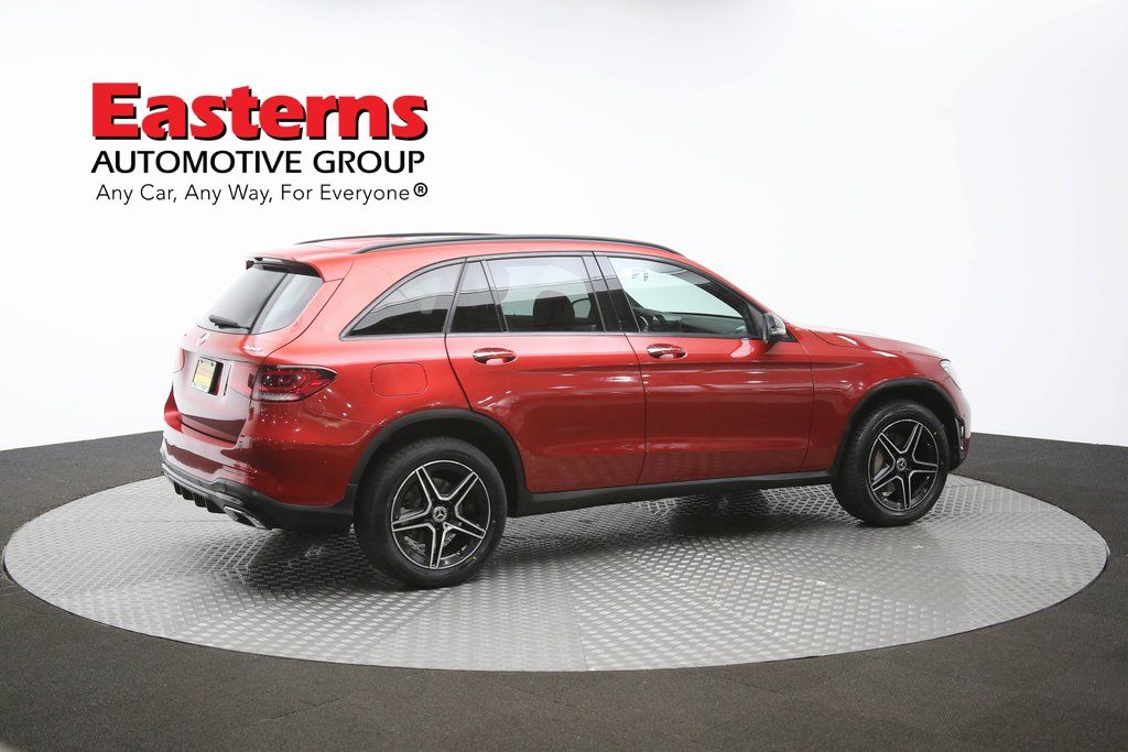 Vehicle image 23 of 63