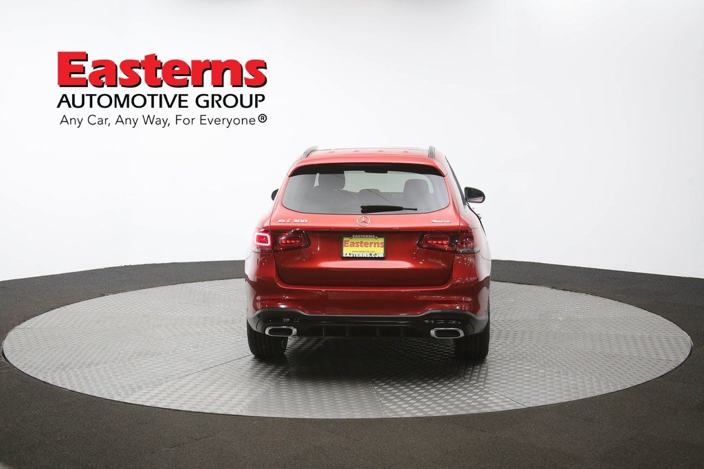 Vehicle image 27 of 63