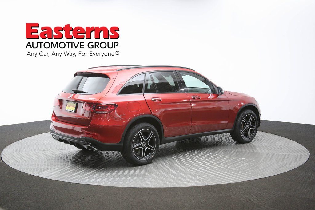 Vehicle image 22 of 63