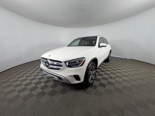 2021 Mercedes-Benz GLC 300 Image 1 of 37