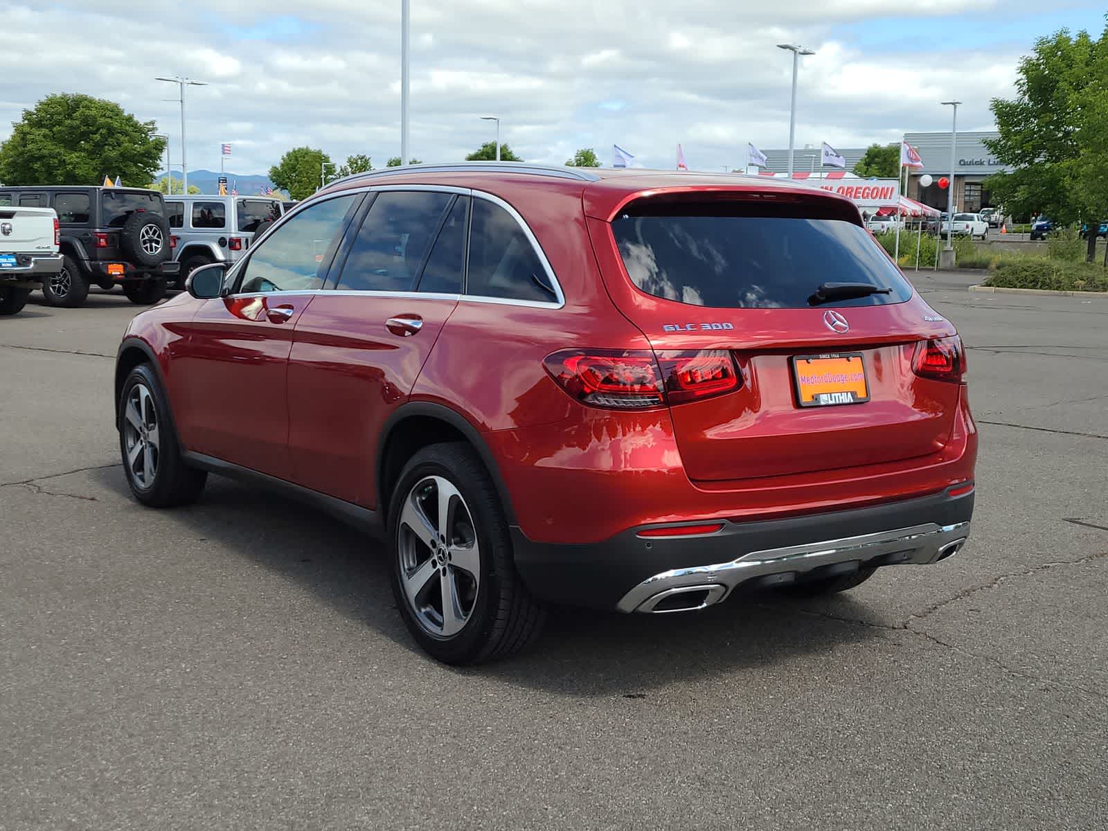 Vehicle image 11 of 29