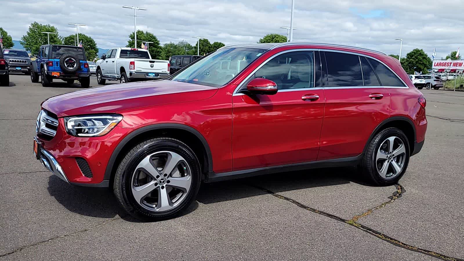 Vehicle image 2 of 29