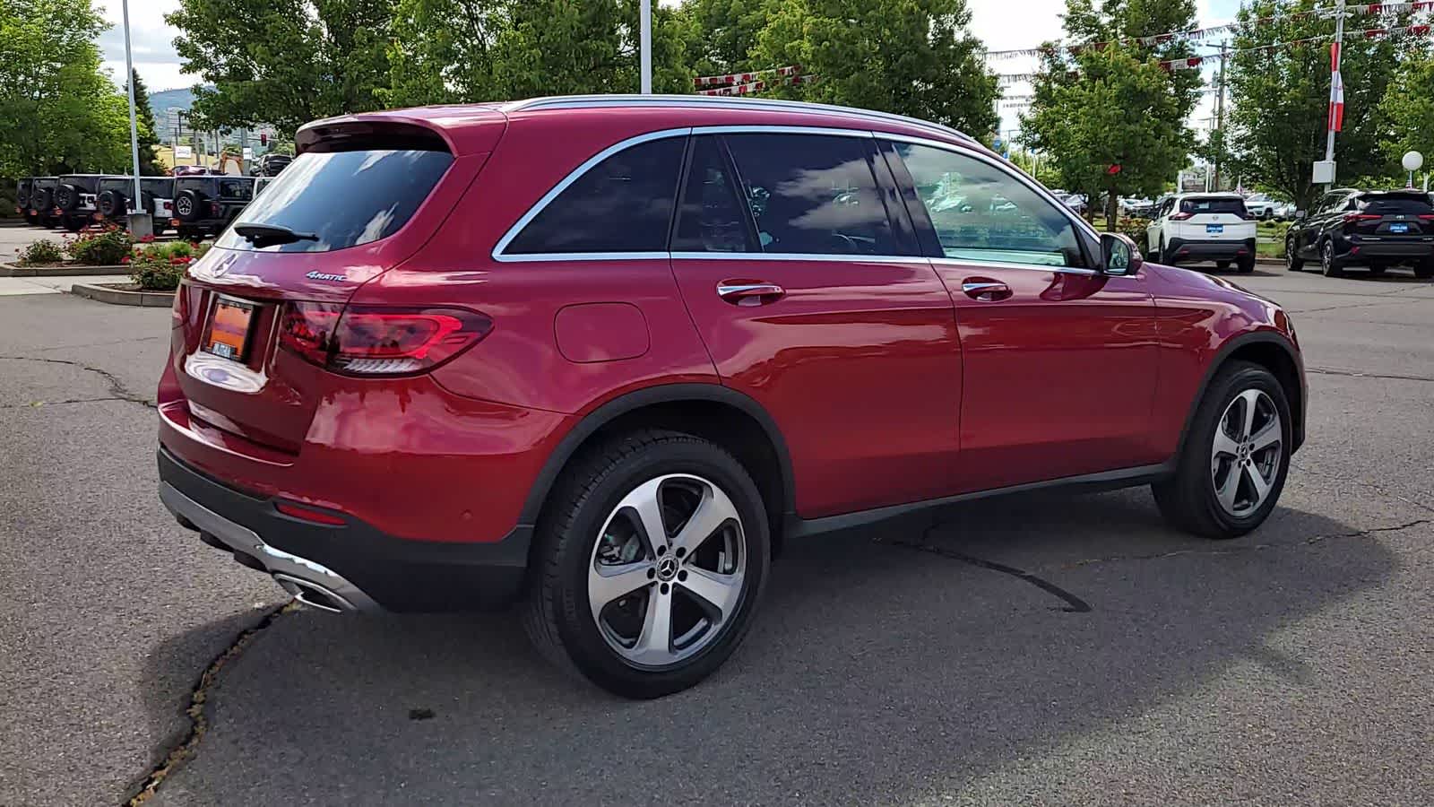 Vehicle image 7 of 29