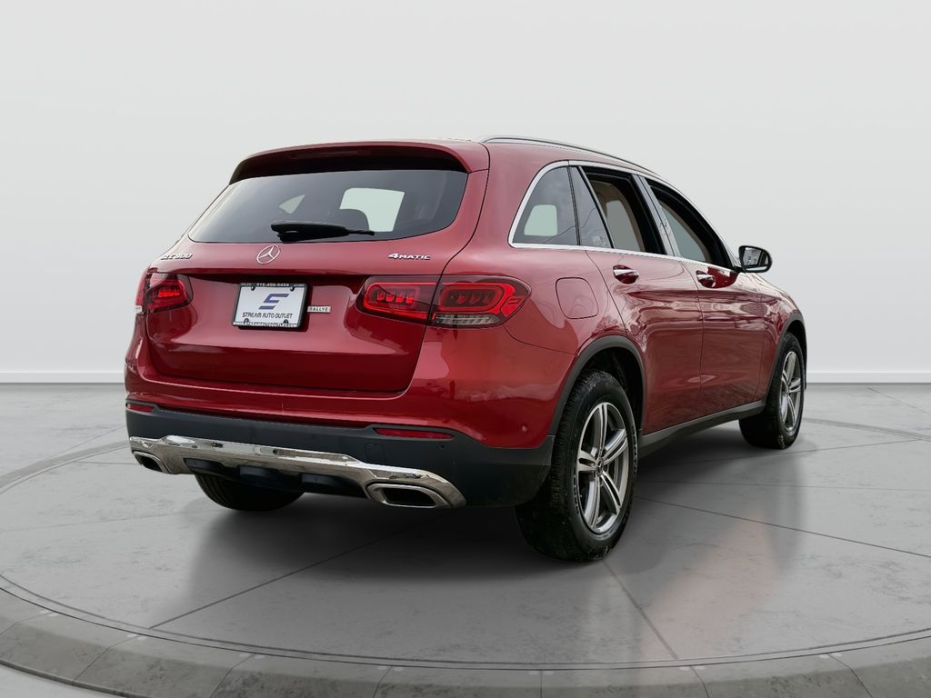 2021 Mercedes-Benz GLC 300 Image 6 of 37