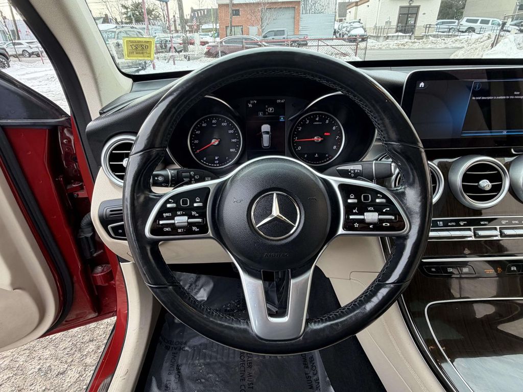 2021 Mercedes-Benz GLC 300 Image 20 of 37
