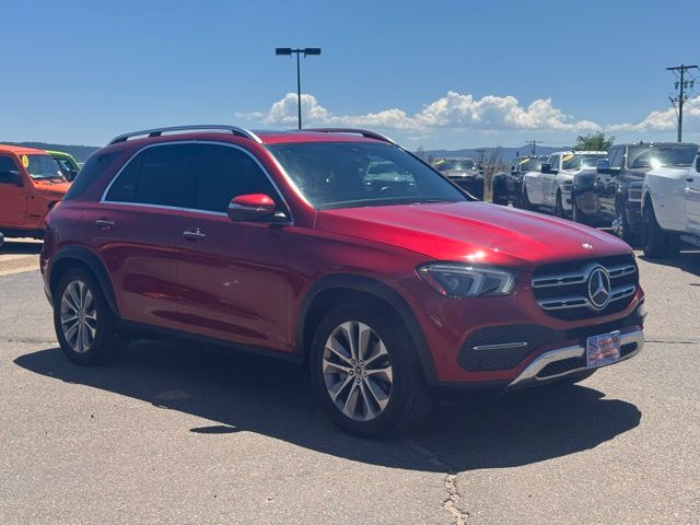 Vehicle image 3 of 34