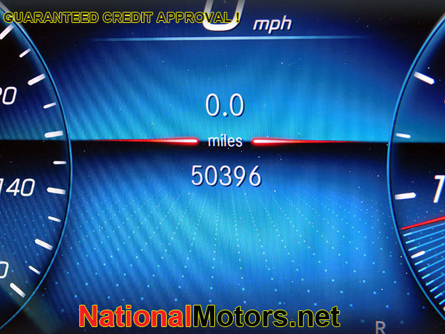 Vehicle image 20 of 22