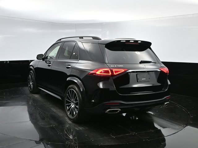 Vehicle image 31 of 41