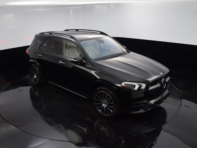 Vehicle image 10 of 41
