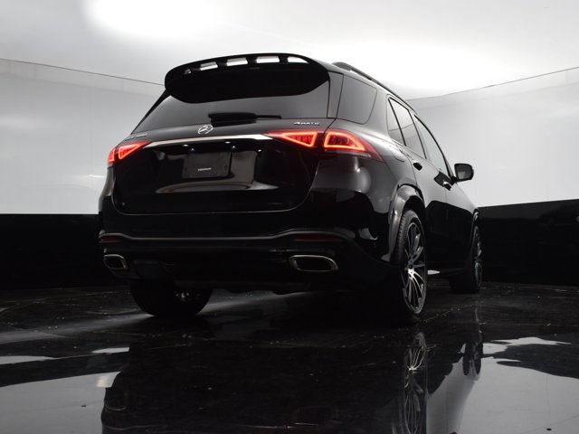 Vehicle image 21 of 41