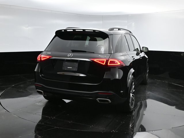 Vehicle image 17 of 41