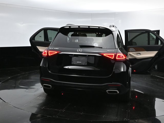 Vehicle image 39 of 41
