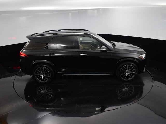 Vehicle image 15 of 41