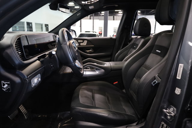 Vehicle image 16 of 42