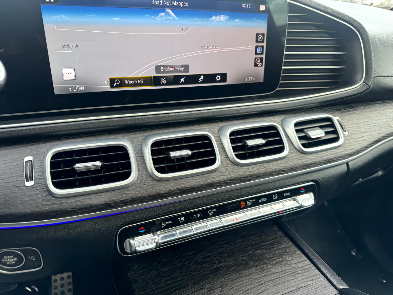 Vehicle image 82 of 99