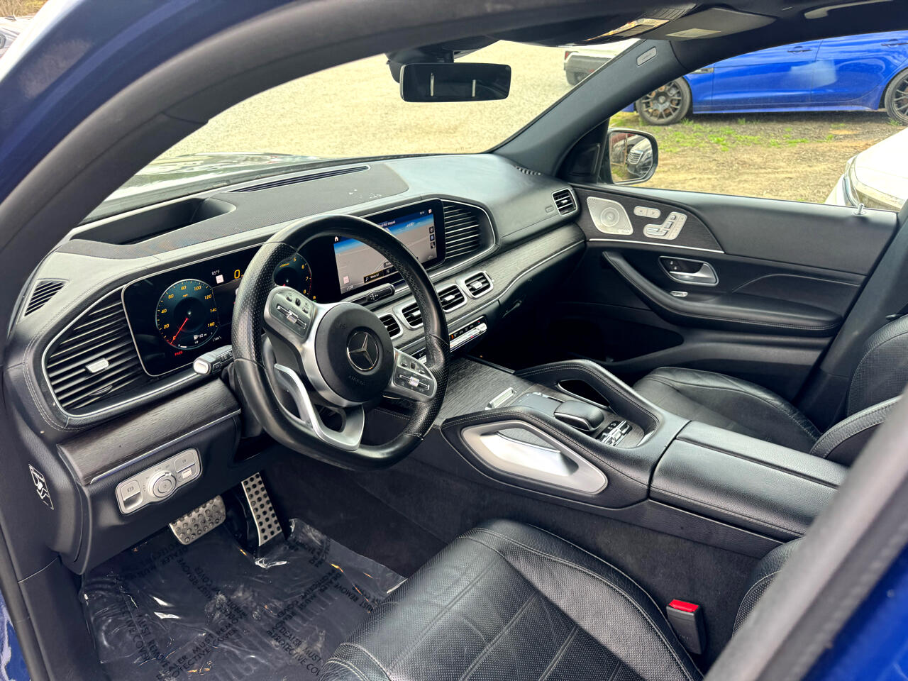 Vehicle image 67 of 99