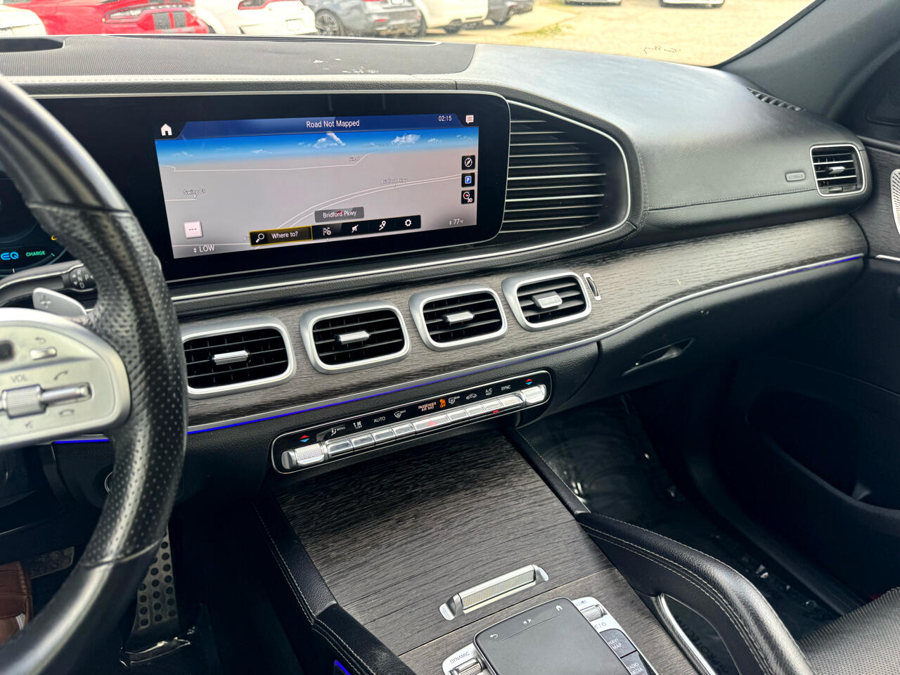 Vehicle image 87 of 99