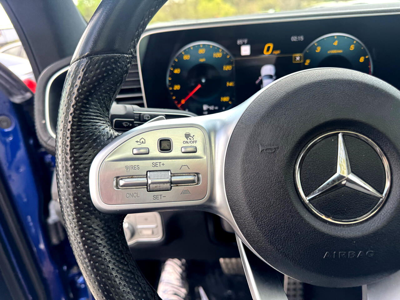 Vehicle image 75 of 99