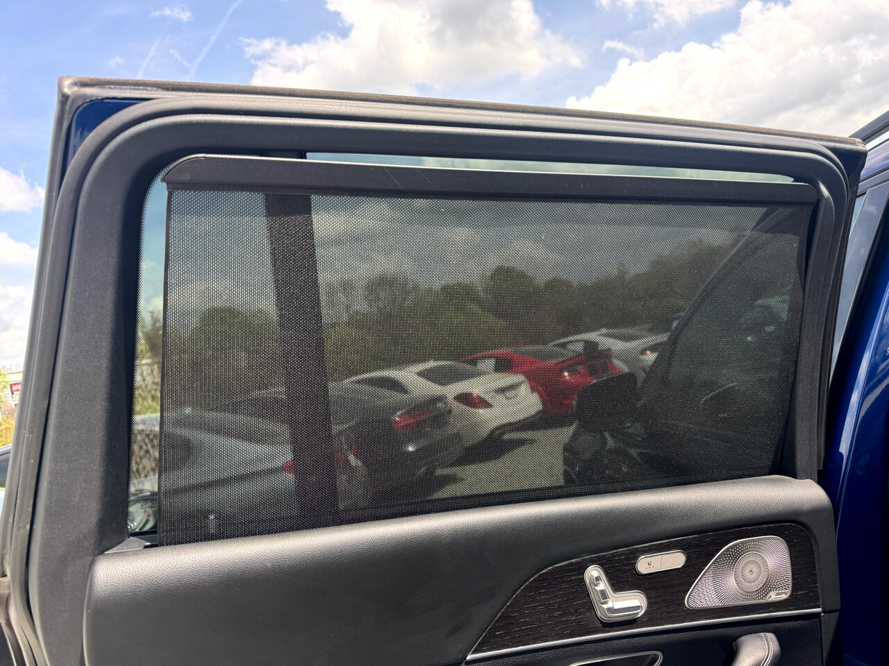 Vehicle image 50 of 99