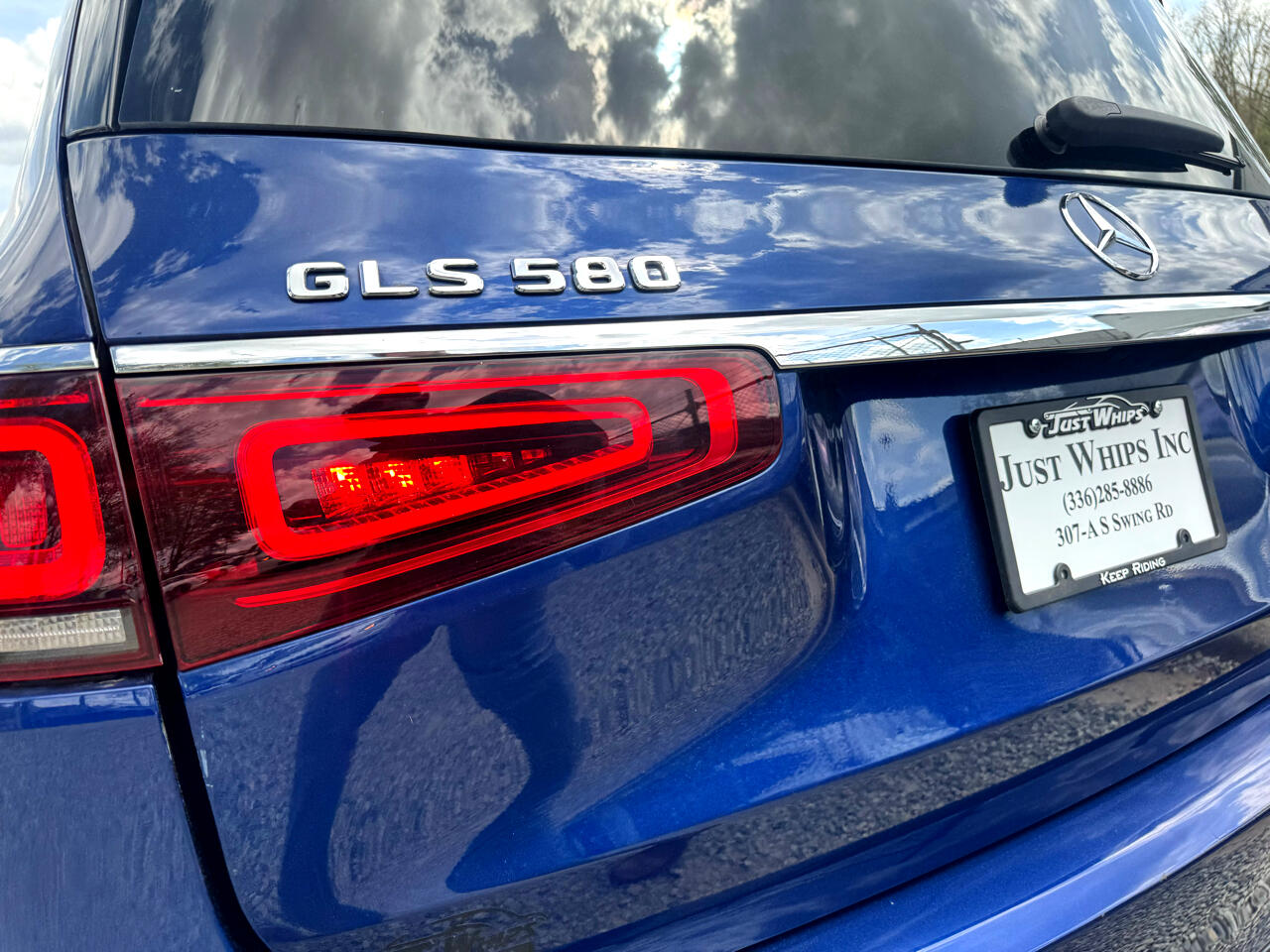 Vehicle image 94 of 99