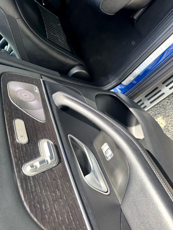 Vehicle image 48 of 99