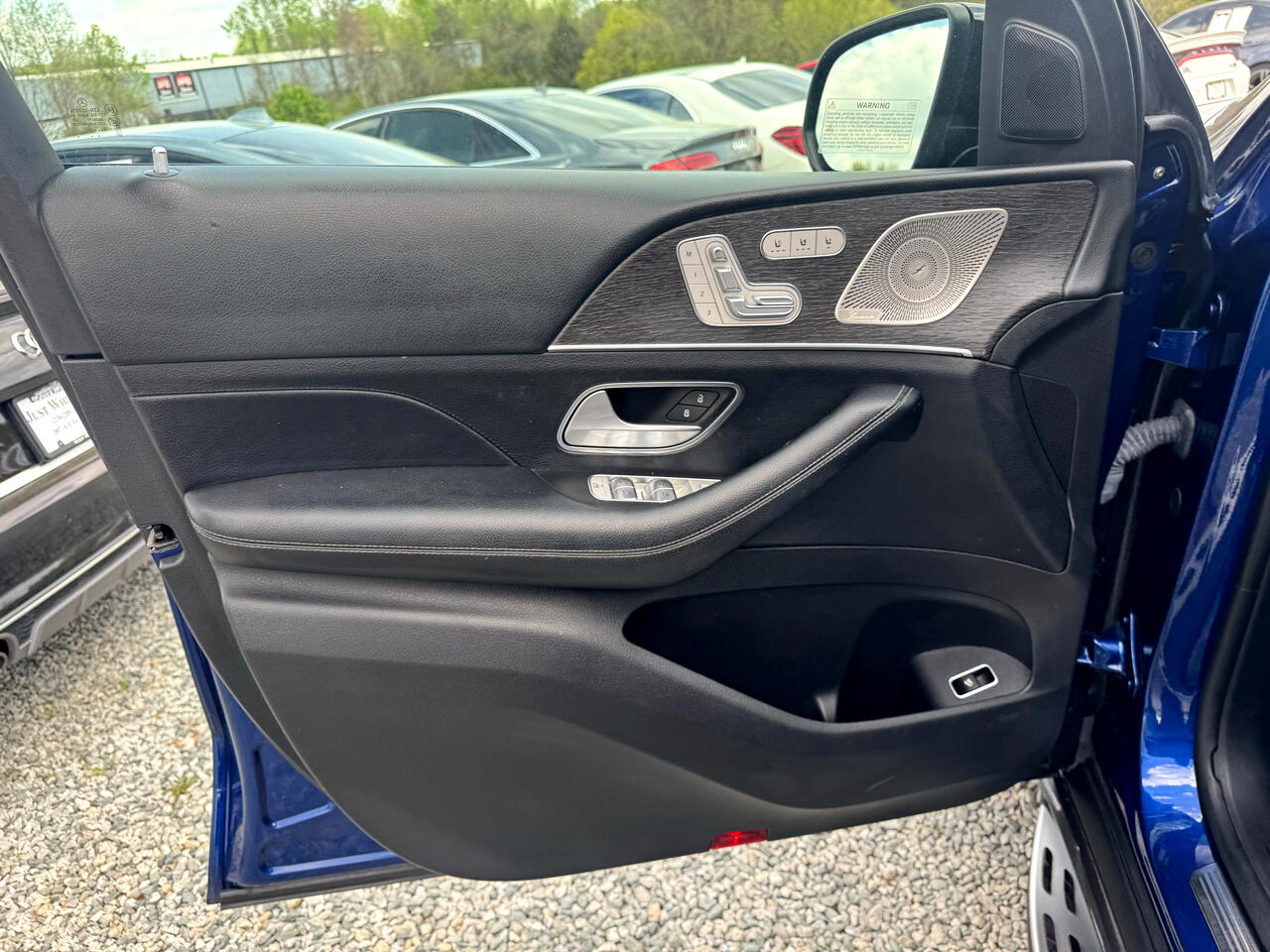 Vehicle image 66 of 99
