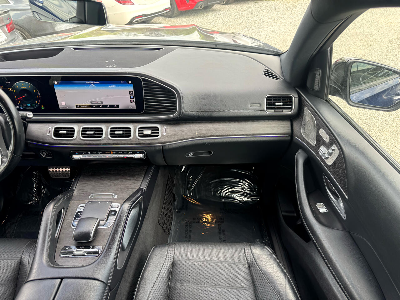 Vehicle image 58 of 99