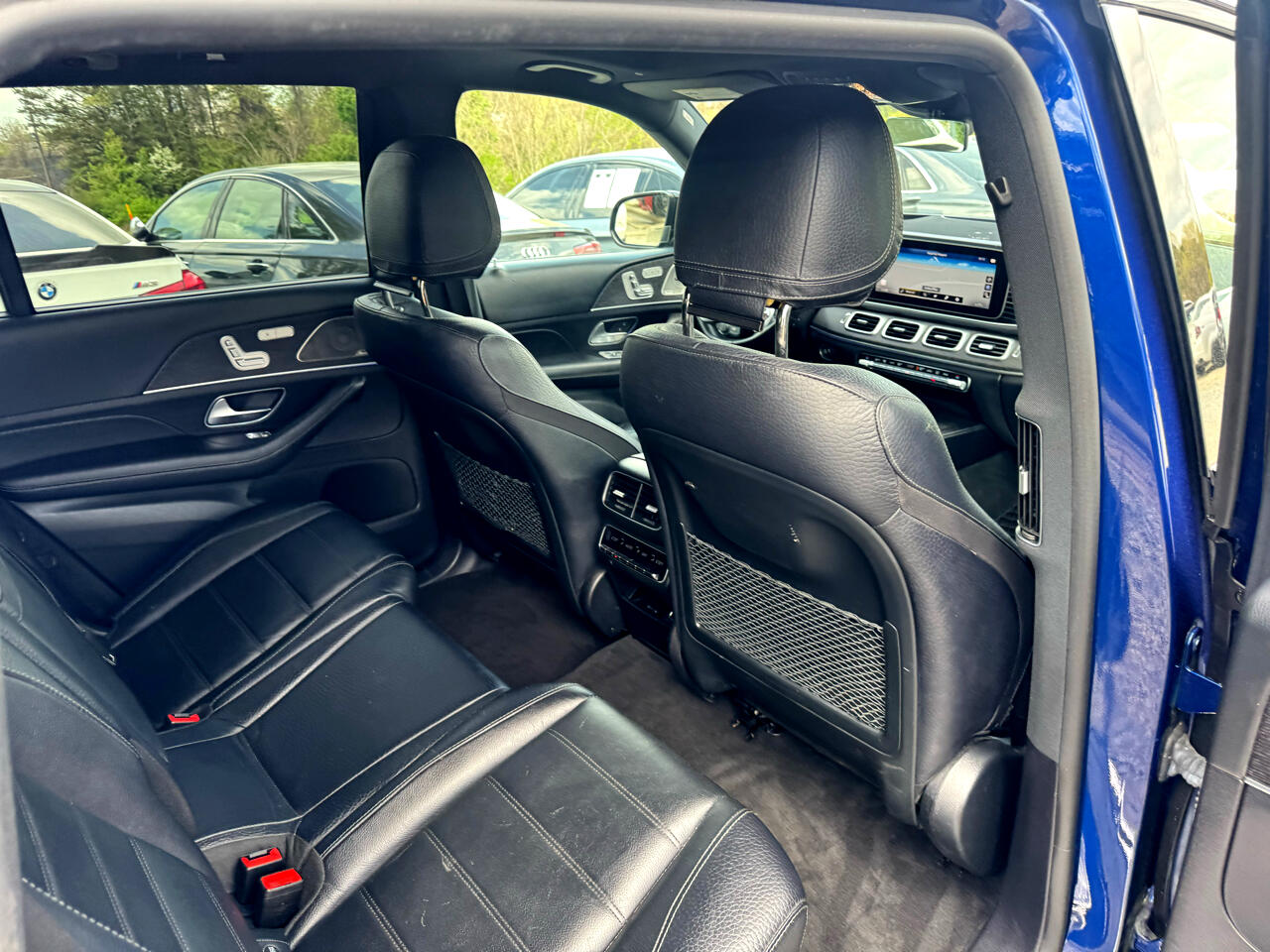 Vehicle image 38 of 99