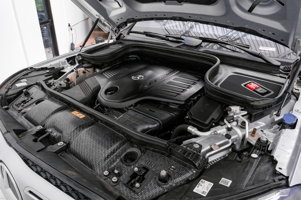 Vehicle image 46 of 57