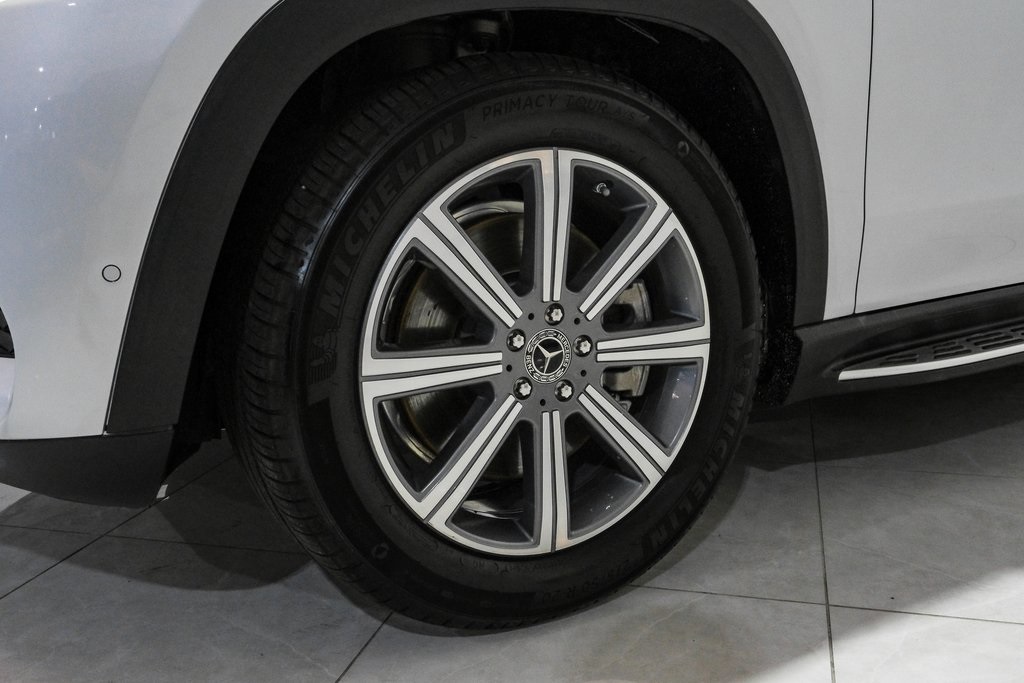 Vehicle image 54 of 57