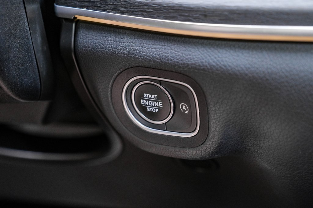 Vehicle image 22 of 57